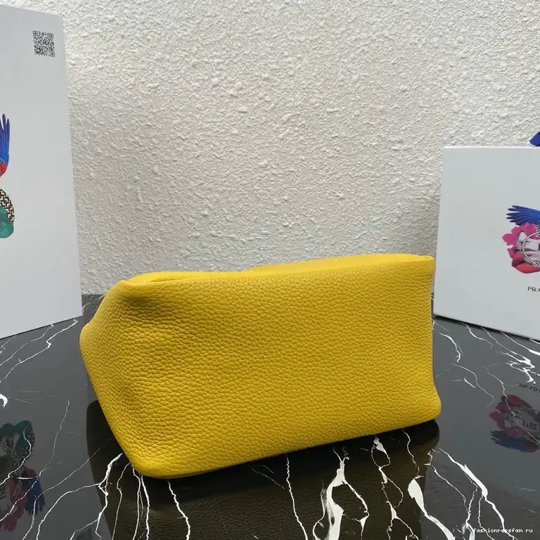 Fashionrepsfam ru Prada 2204YA0046 Bag 0811